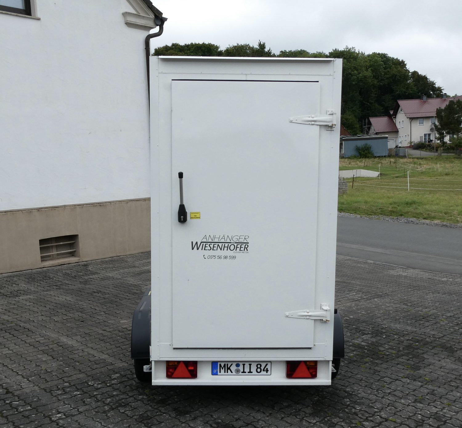 01000349